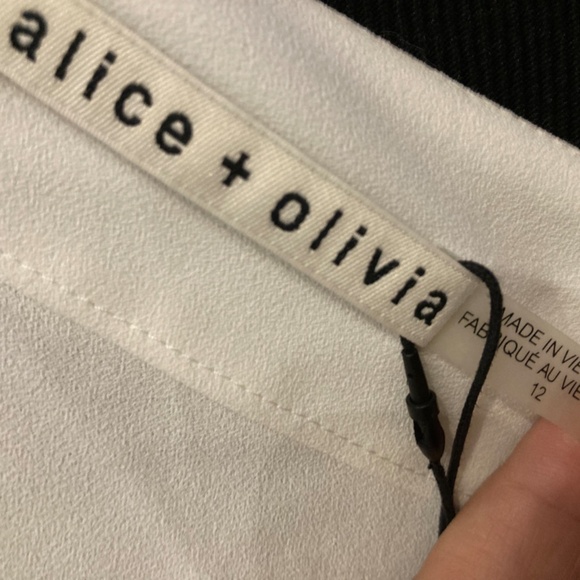 Alice + Olivia NWT Off White Off Shoulder Dress Size 12 - Picture 5 of 5